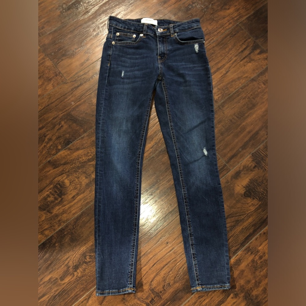 Zara Woman Premium Denim Collection US size 4 Skinny Jeans Stretch